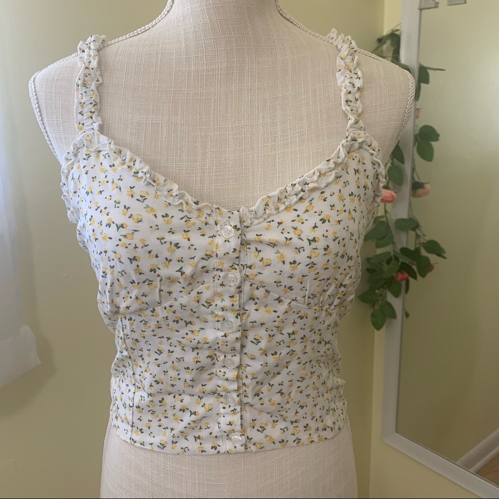 Pacsun - Cropped Floral Tank Top